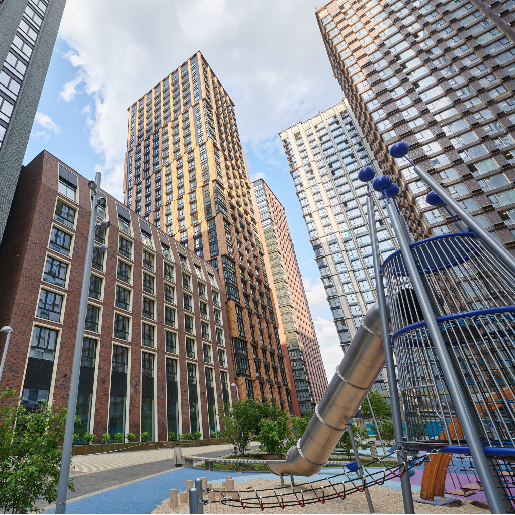 Метрополия 10